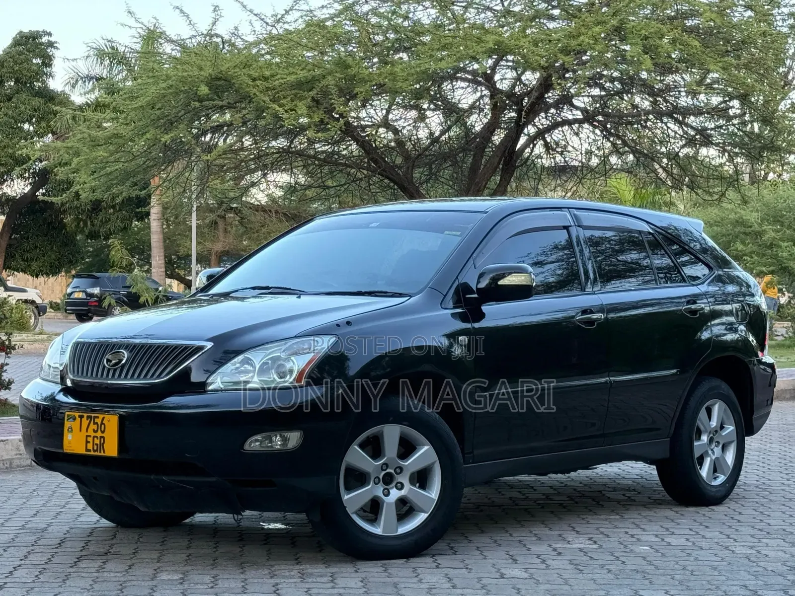 Toyota Harrier 240G 2007 Black
