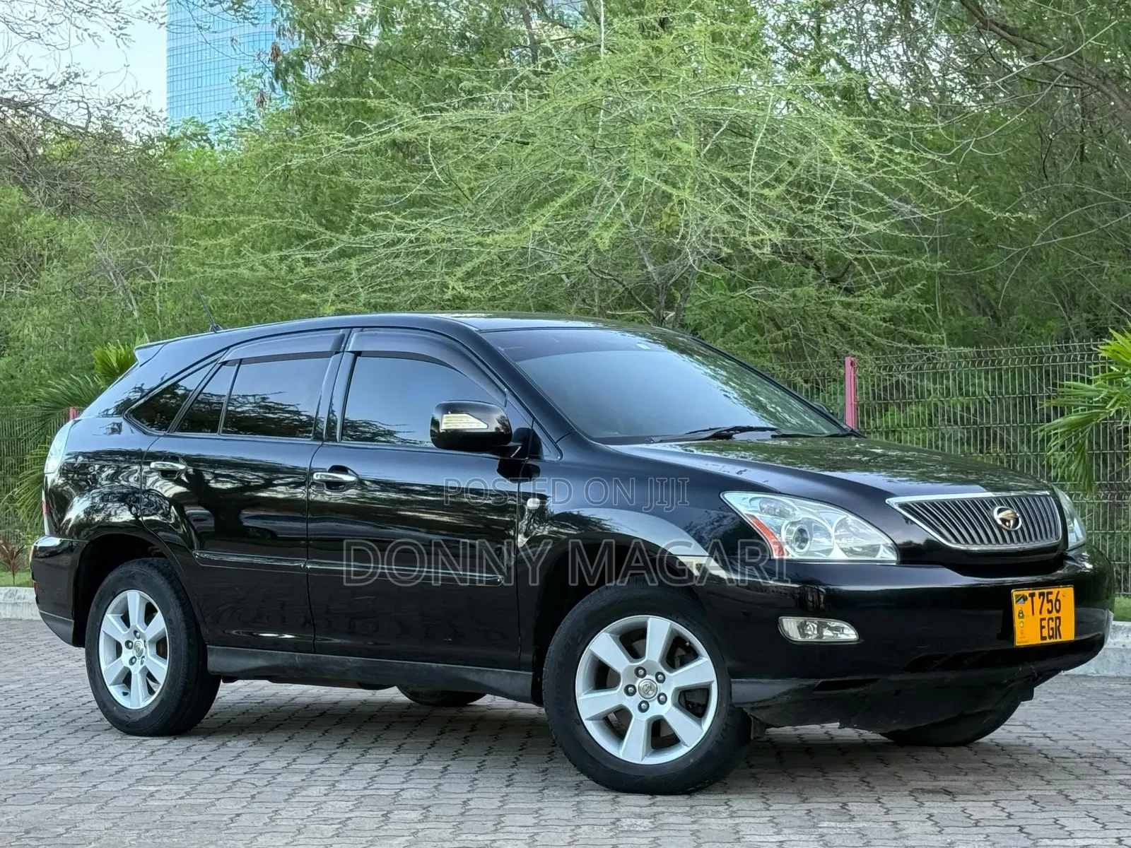 Toyota Harrier 240G 2007 Black