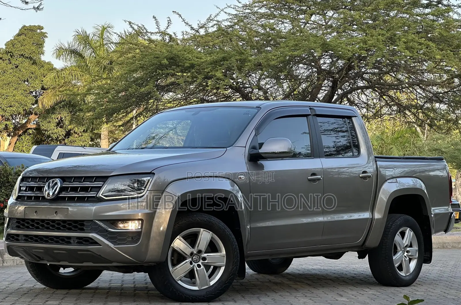 Volkswagen Amarok 2020 Silver