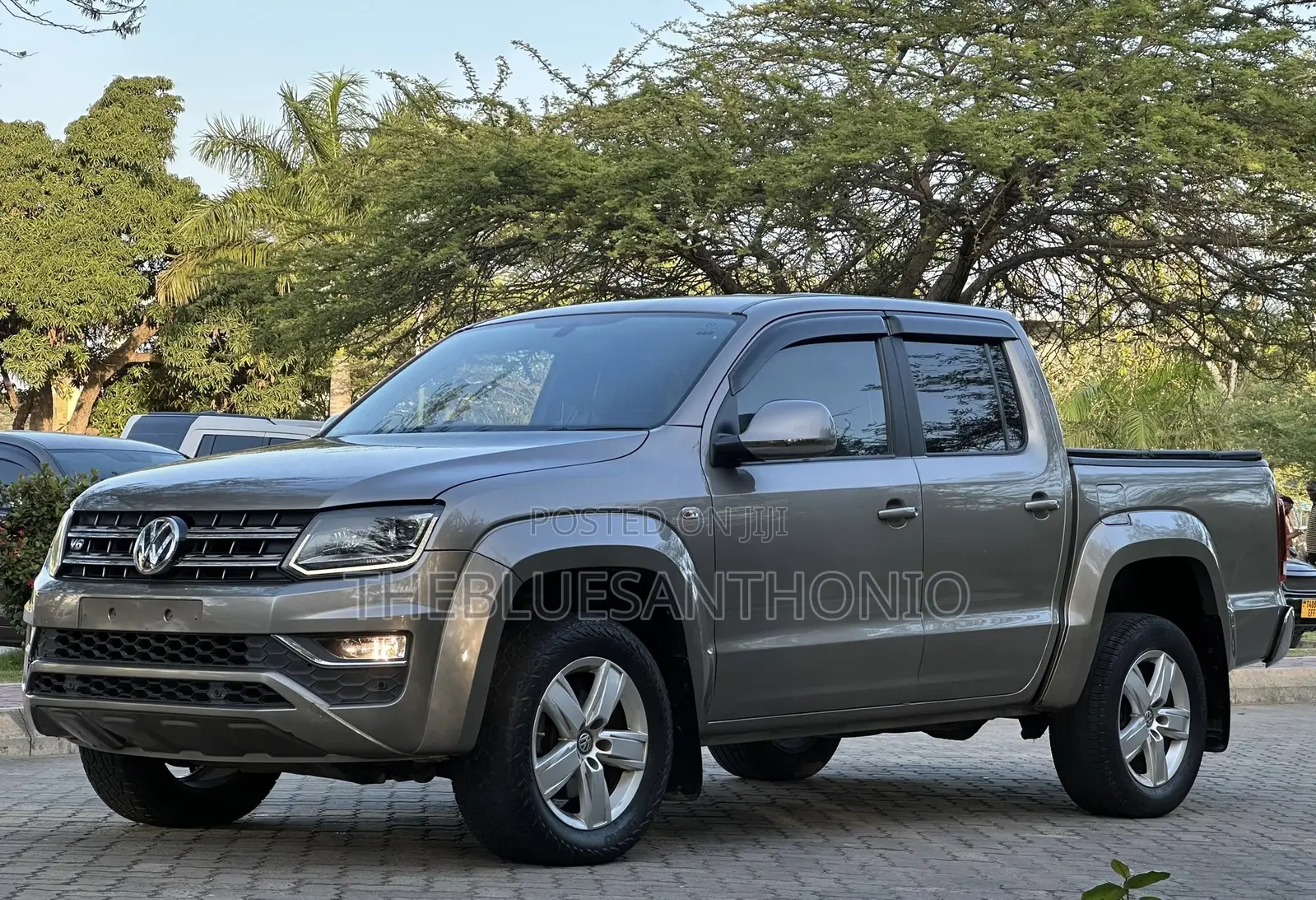 Volkswagen Amarok 2020 Silver