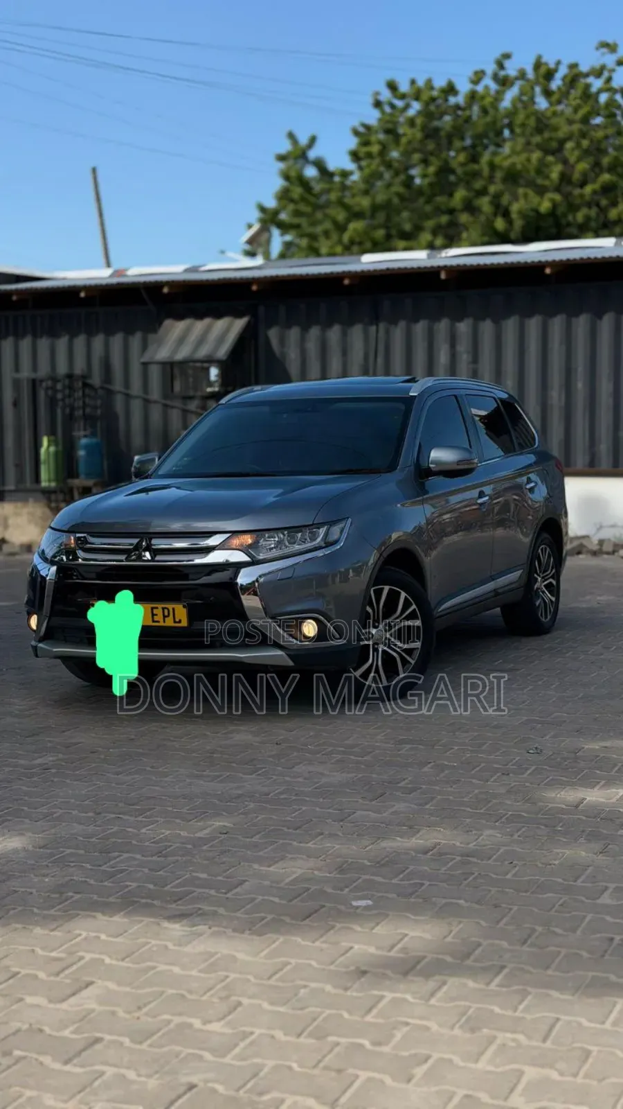 Mitsubishi Outlander 2018 Gray