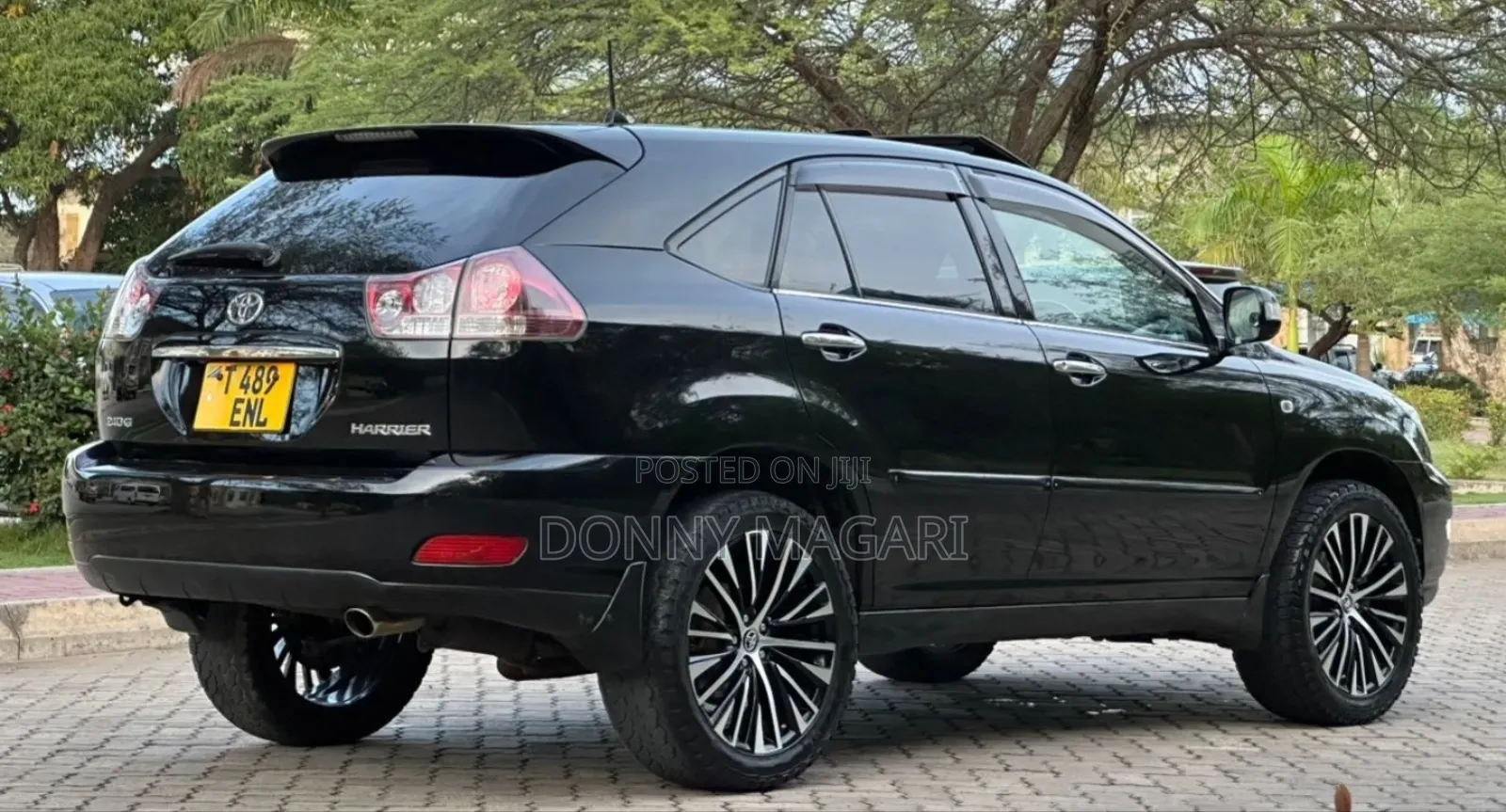 Toyota Harrier 2.4 2008 Black
