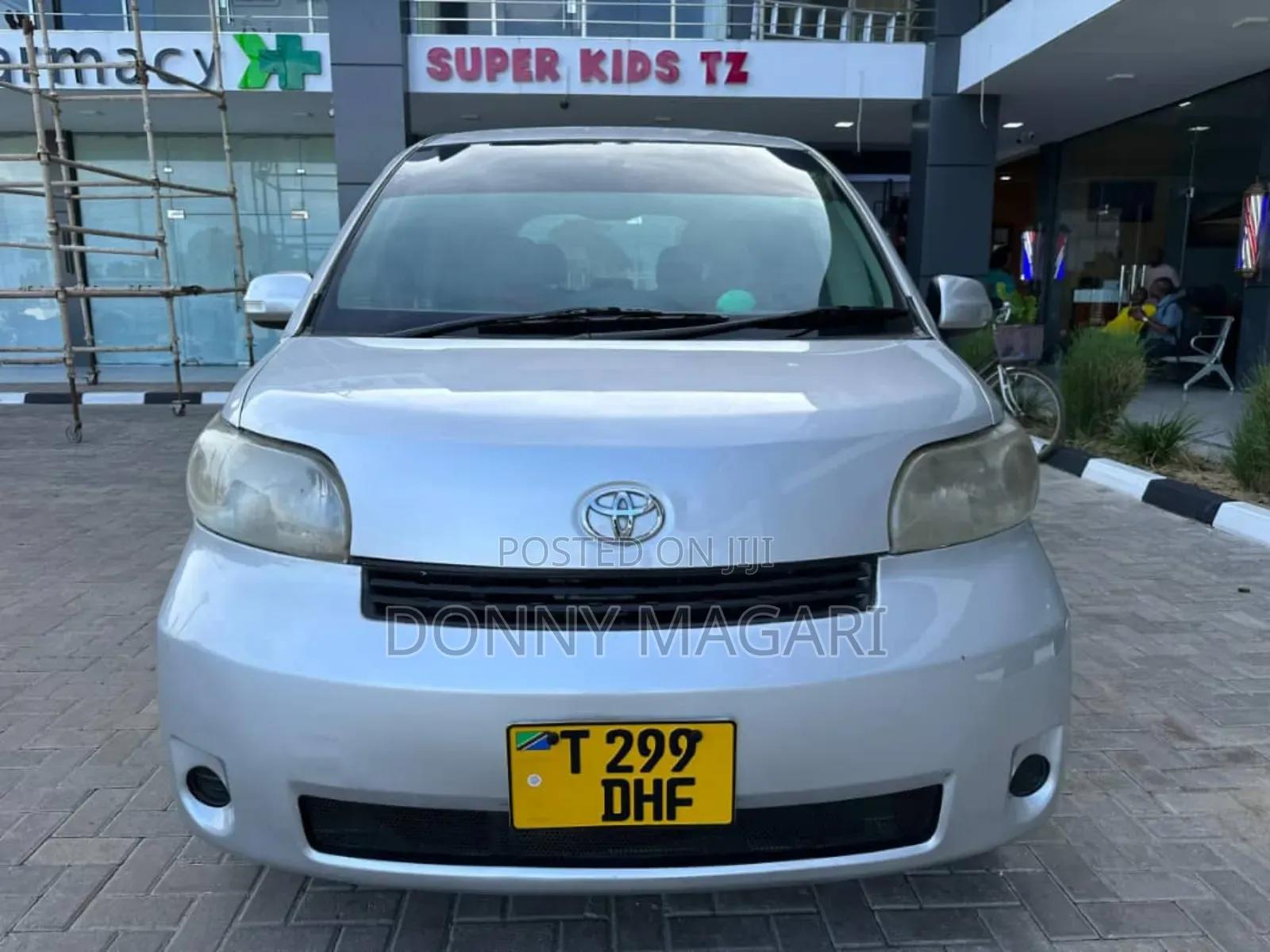 Toyota Porte 1.3 FWD 2004 Silver