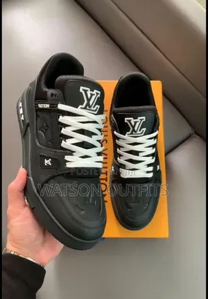 Louis Vuitton Brand Black Colour Men's Leather Shoes Original