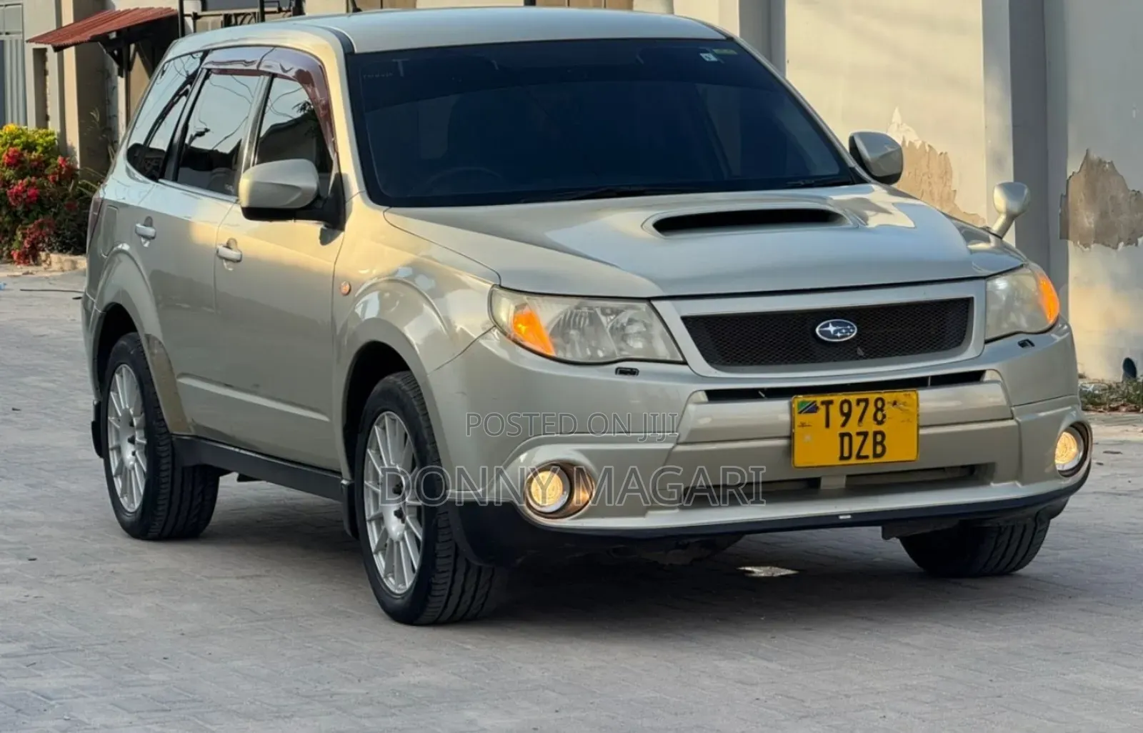 Subaru Forester 2.0D X 2009 Gold