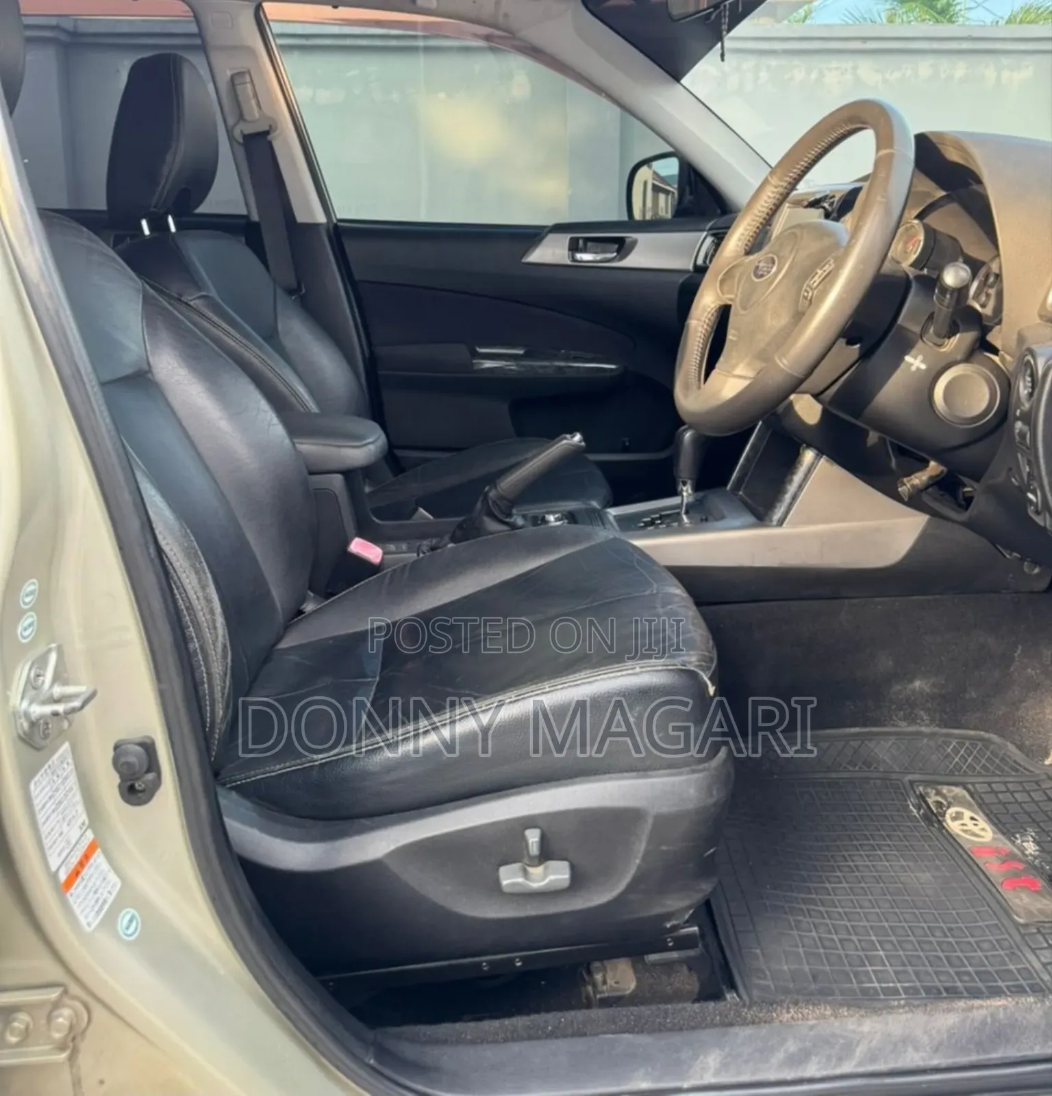 Subaru Forester 2.0D X 2009 Gold