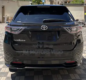 Toyota Harrier 2016 Black