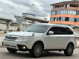 Subaru Forester 2011 White