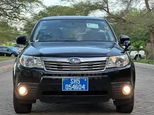 Subaru Forester 2010 Black