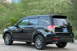 Subaru Forester 2010 Black