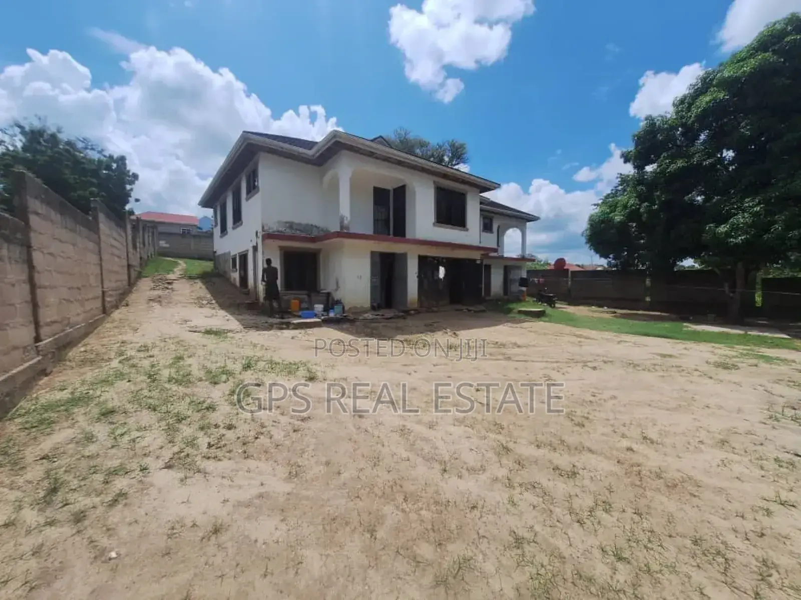 3bdrm House in Kibamba Hondogo, Kinondoni for sale