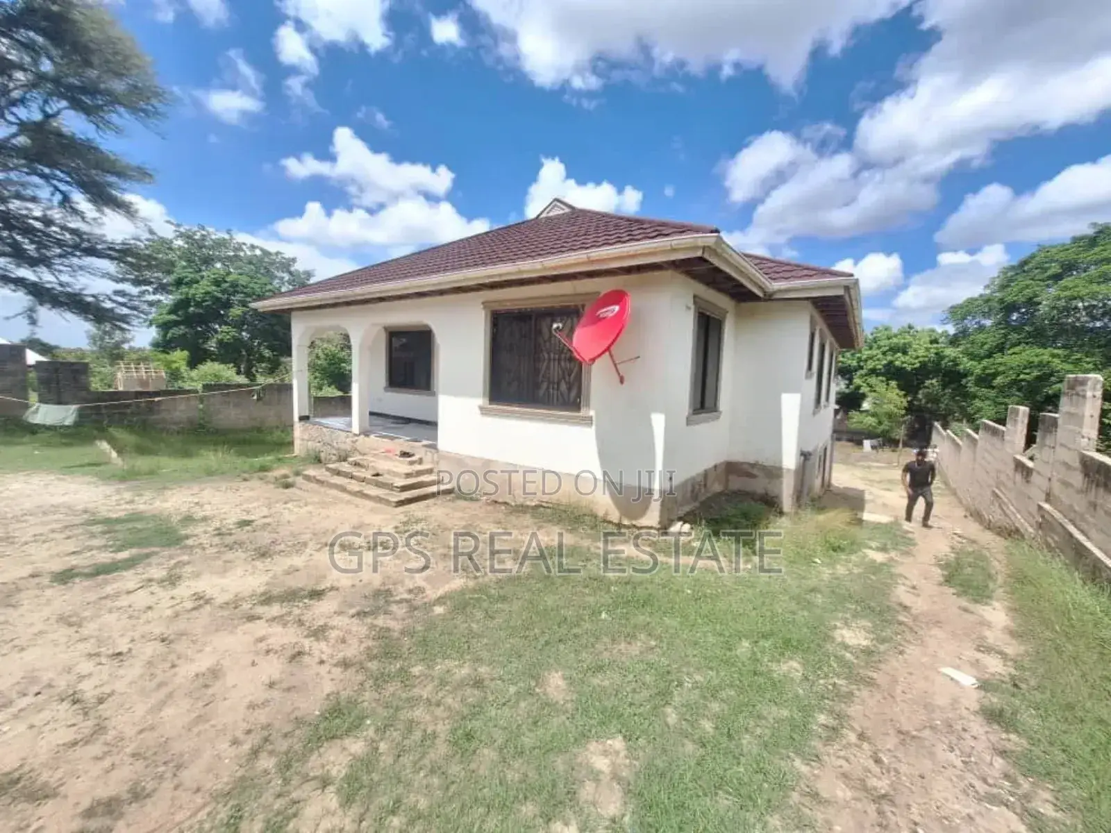 3bdrm House in Kibamba Hondogo, Kinondoni for sale