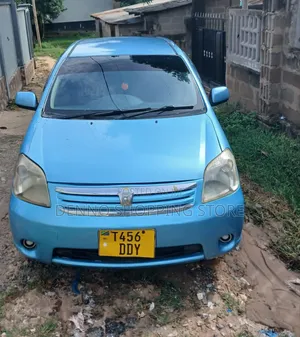 Toyota Raum 1.5 FWD 2008 Blue