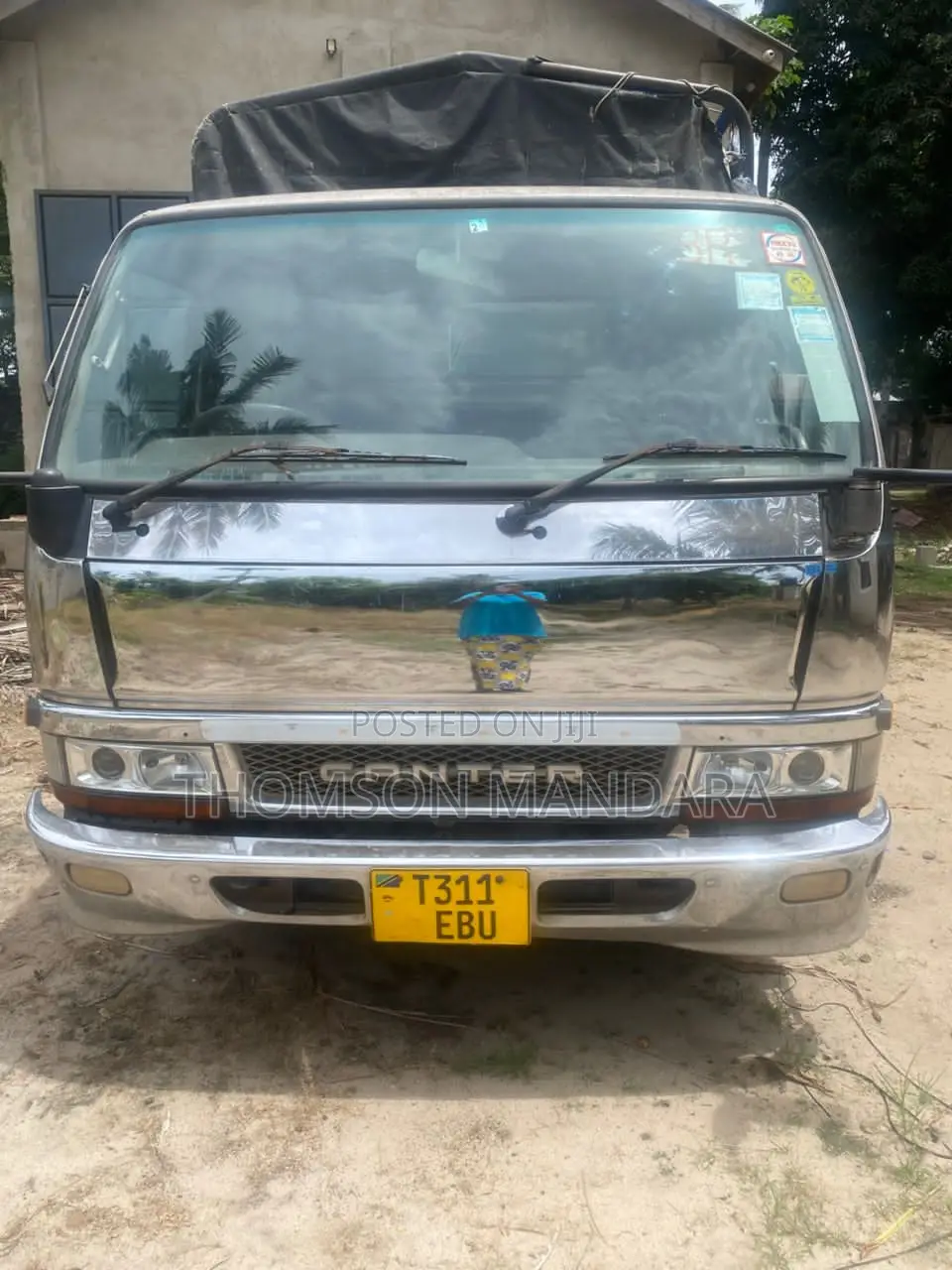 Mitsubishi Canter Curtain Body