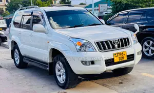 Toyota Land Cruiser Prado 2007 White