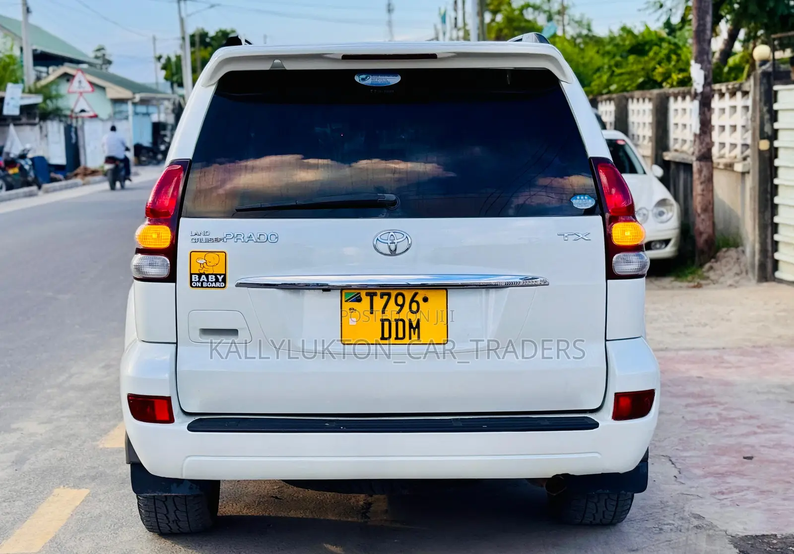 Toyota Land Cruiser Prado 2007 White