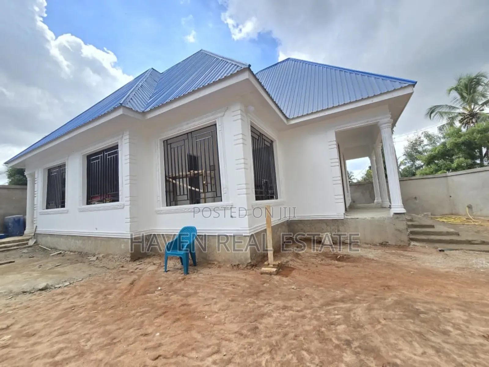 3bdrm House in Goba for sale