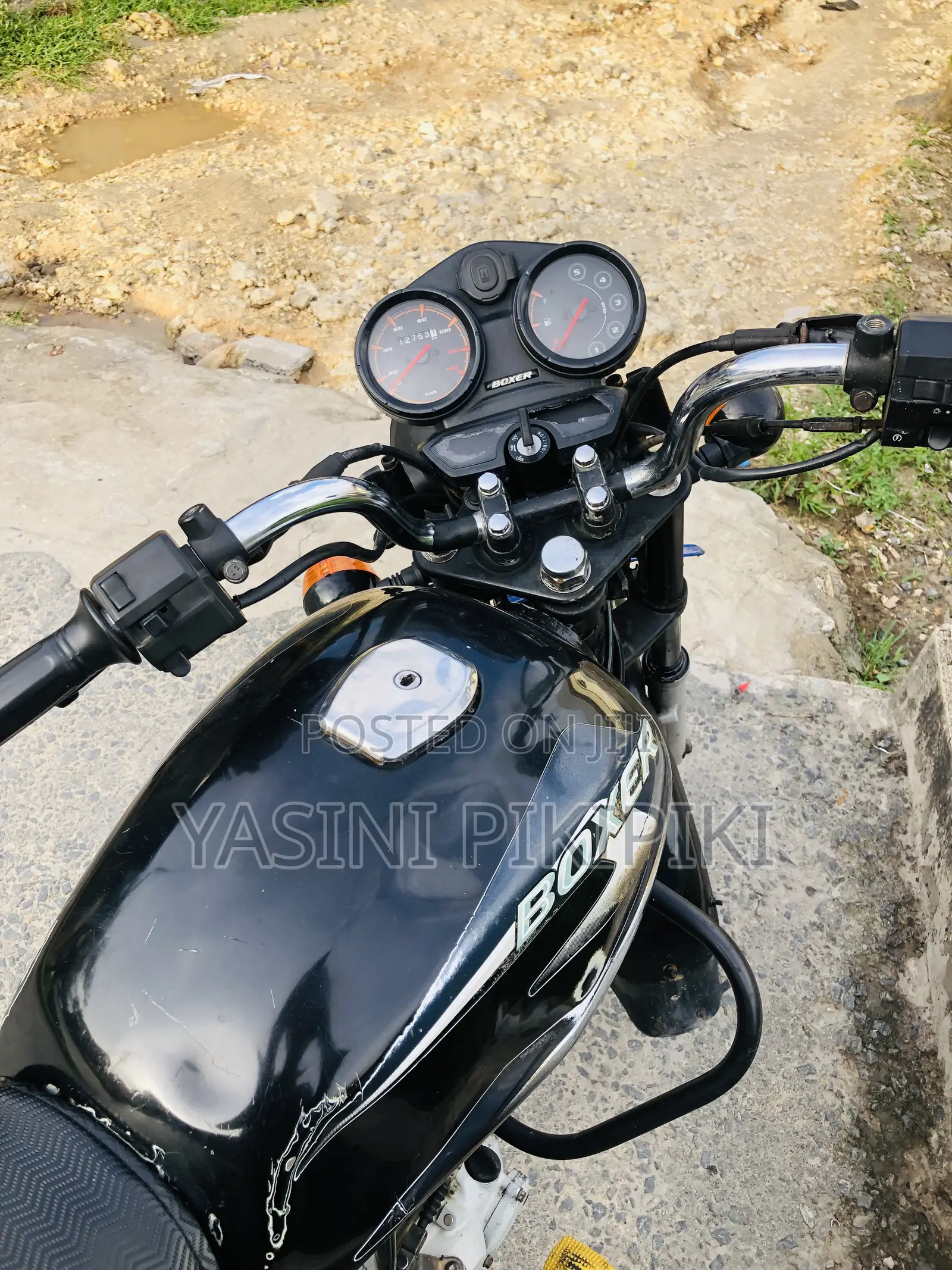 Bajaj Boxer 125 2024 Black