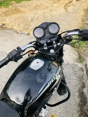 Bajaj Boxer 125 2024 Black