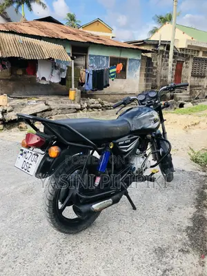 Bajaj Boxer 125 2024 Black