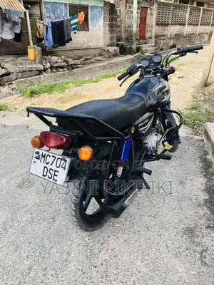 Bajaj Boxer 125 2024 Black