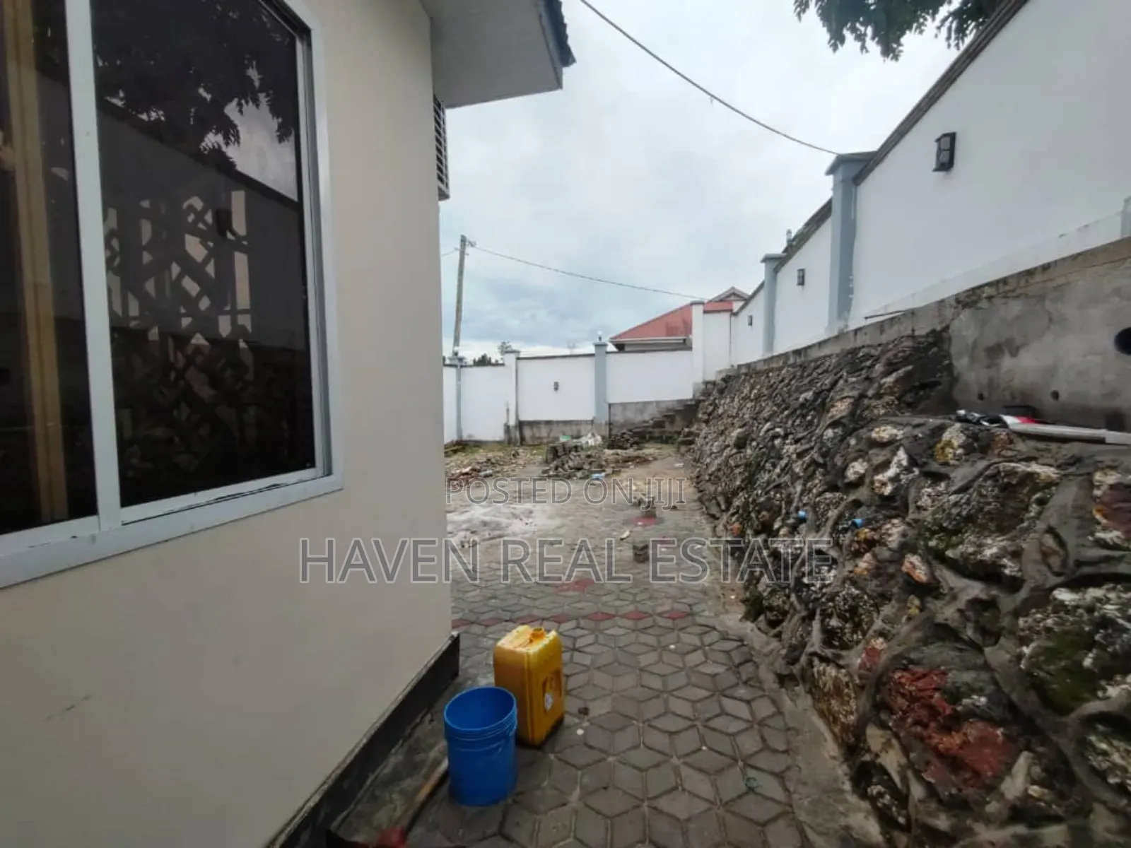 3bdrm House in Mbezi for sale