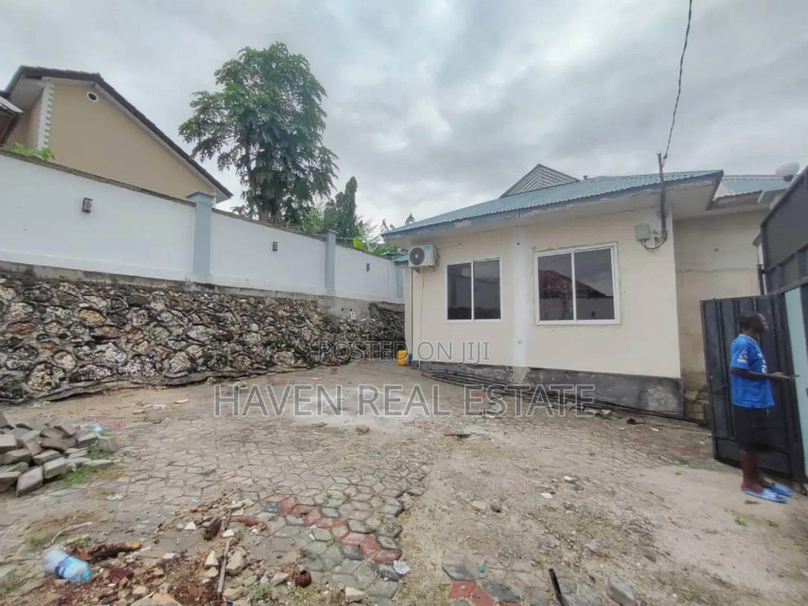 3bdrm House in Mbezi for sale