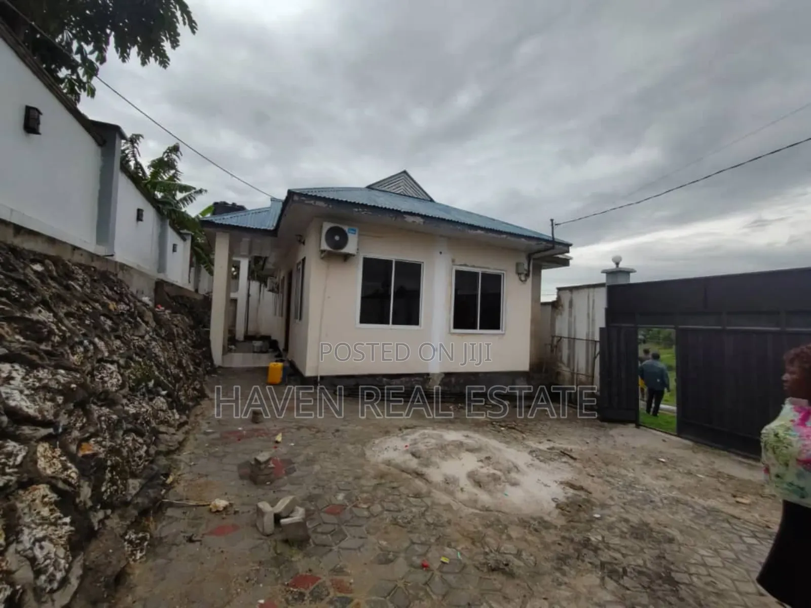 3bdrm House in Mbezi for sale