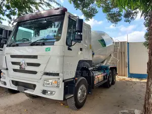 XCMG Concrete Mixer Truck