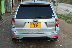 Subaru Forester 2010 Silver