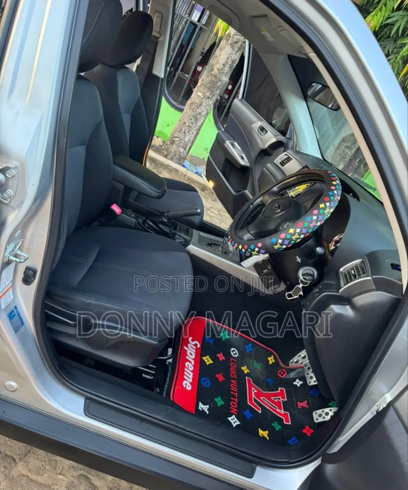 Subaru Forester 2010 Silver