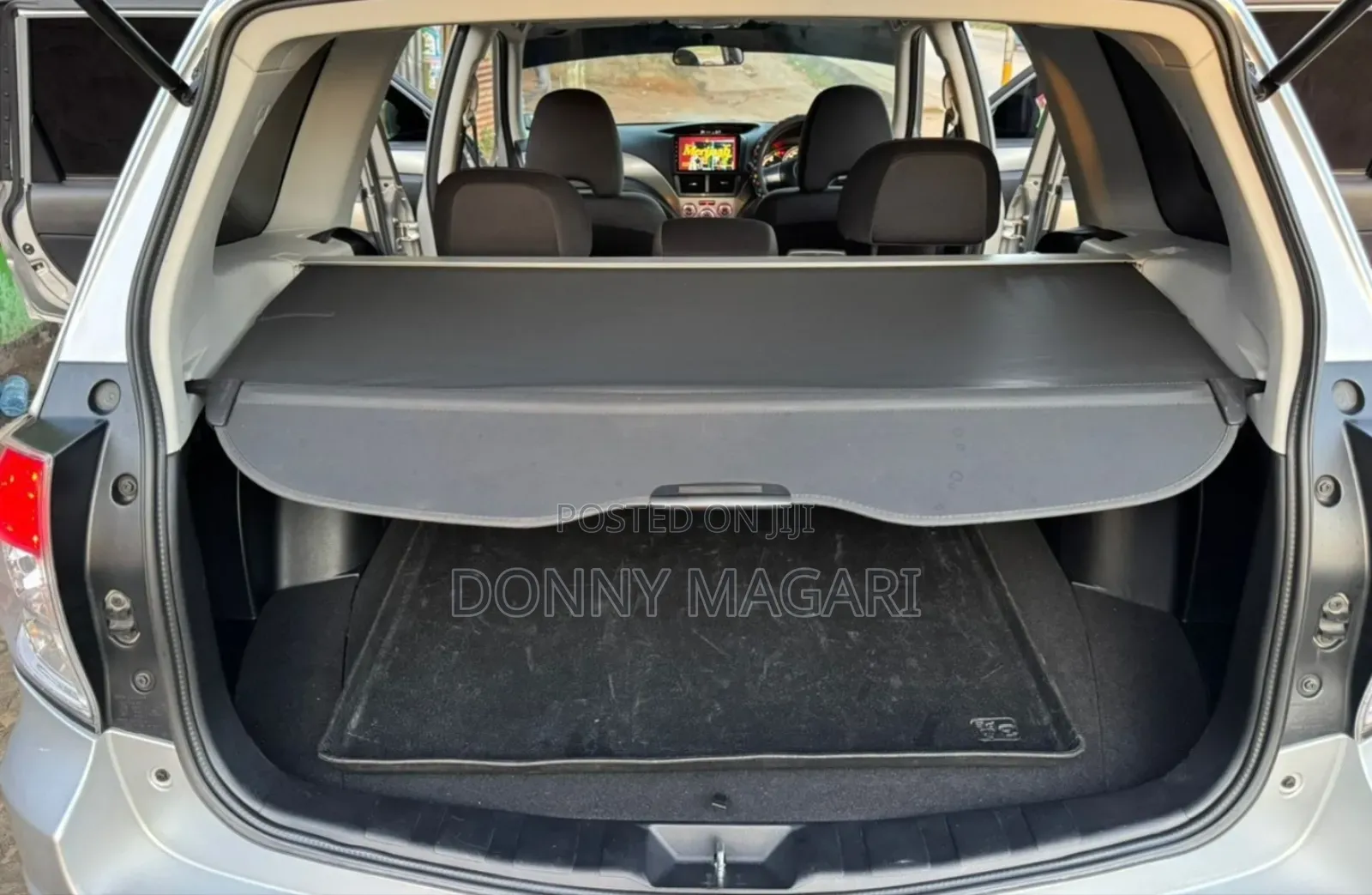 Subaru Forester 2010 Silver