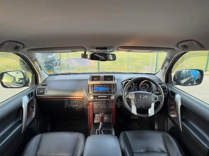 Toyota Land Cruiser Prado 2015 Black