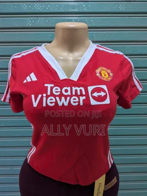 Manchester United Women’S Style v-Neck Fan Jersey