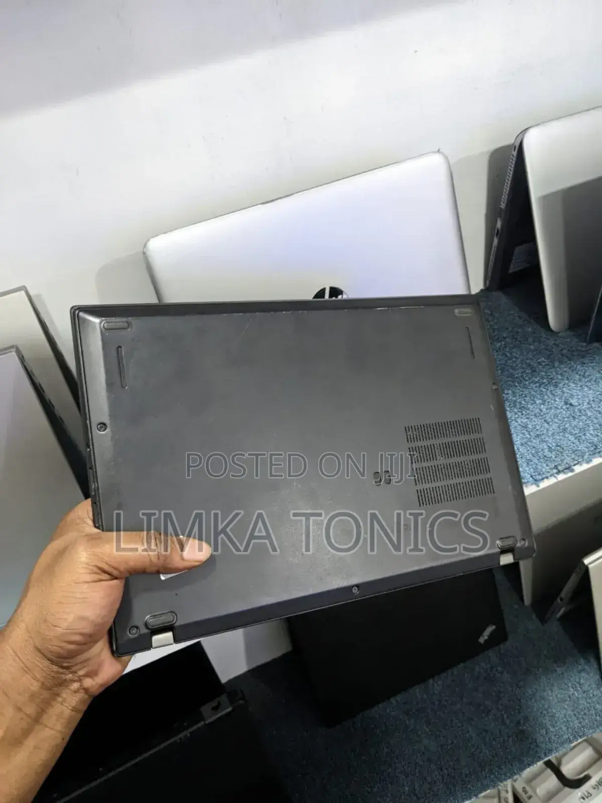 New Laptop Lenovo ThinkPad X280 8GB Intel Core i5 SSD 256GB