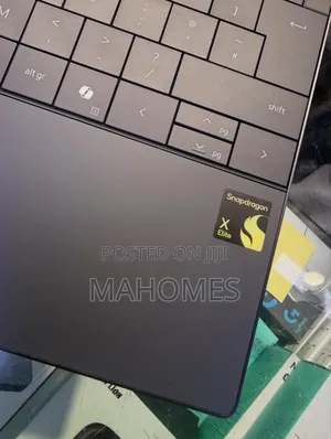 New Laptop Dell XPS 13 (9343) 16GB Qualcomm Snapdragon X Plus SSD 512GB