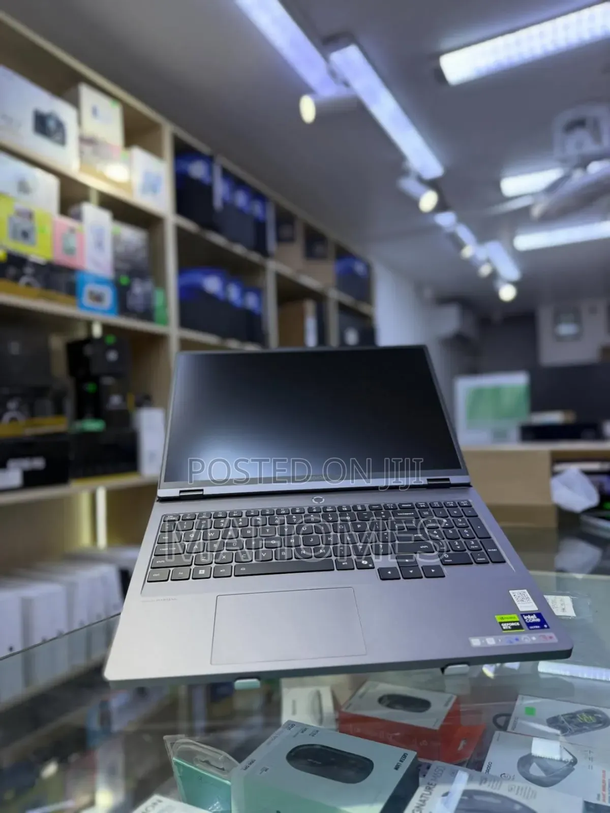 New Laptop Lenovo Legion 5 32GB Intel Core Ultra 9 SSD 1T