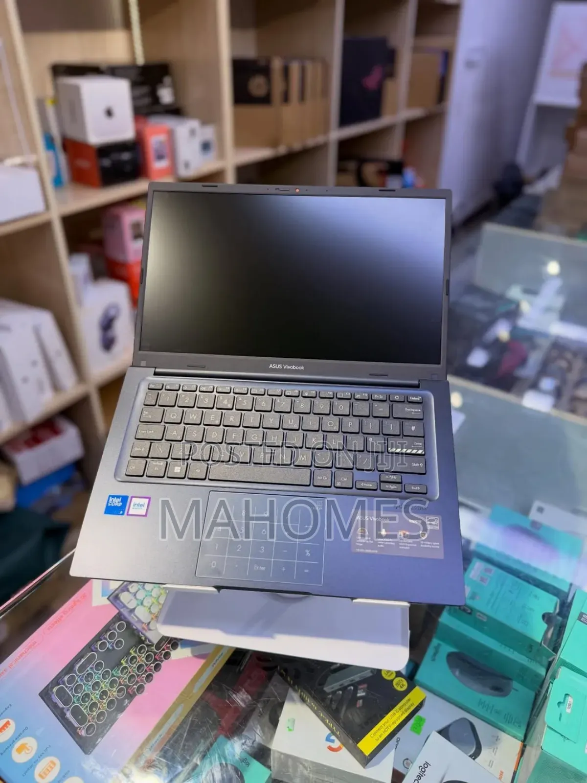 New Laptop Asus 8GB Intel Core 5 SSD 512GB