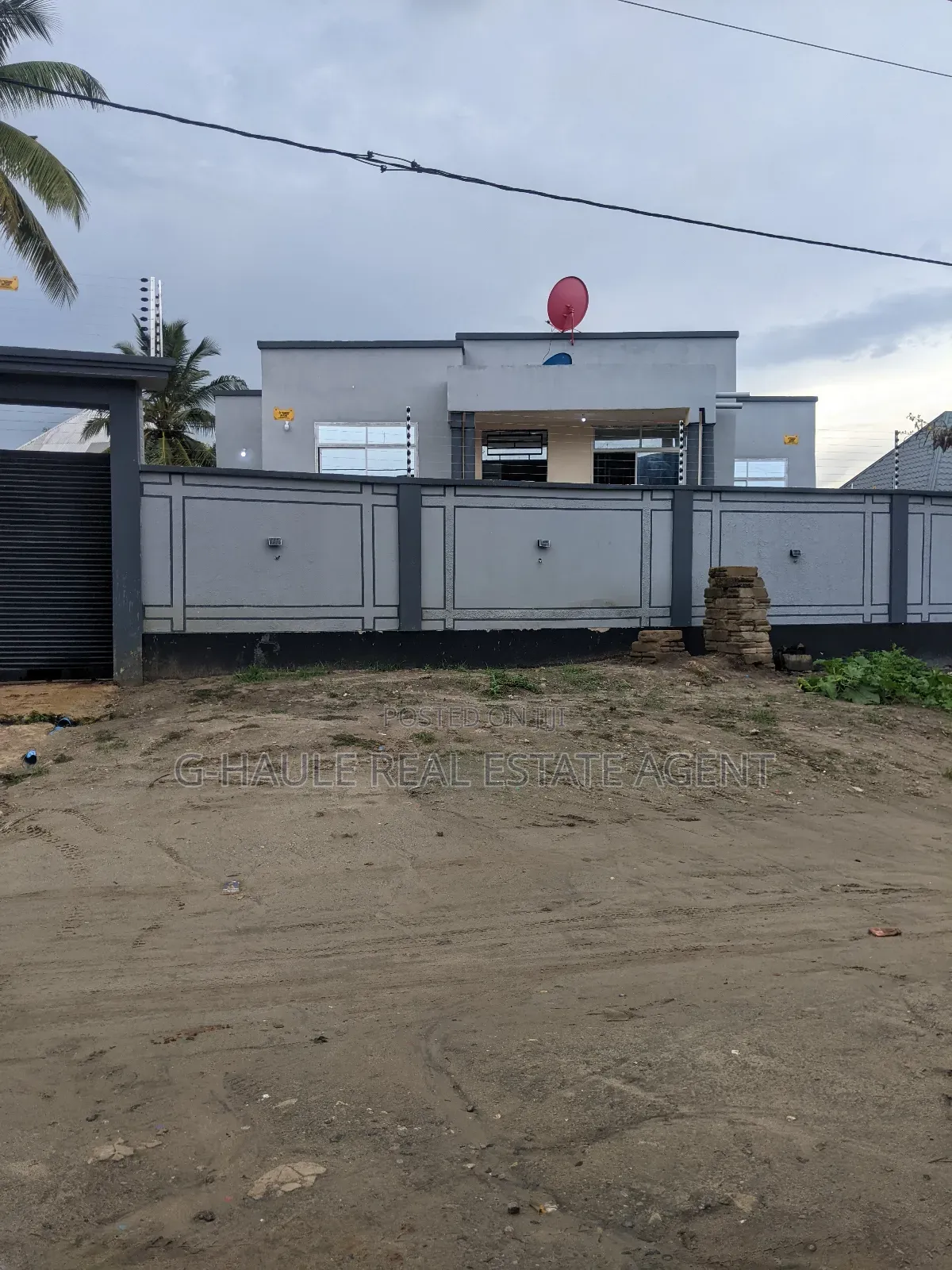 Nyumba Inauzwa Mbezi Makabe --dar Es Salaam