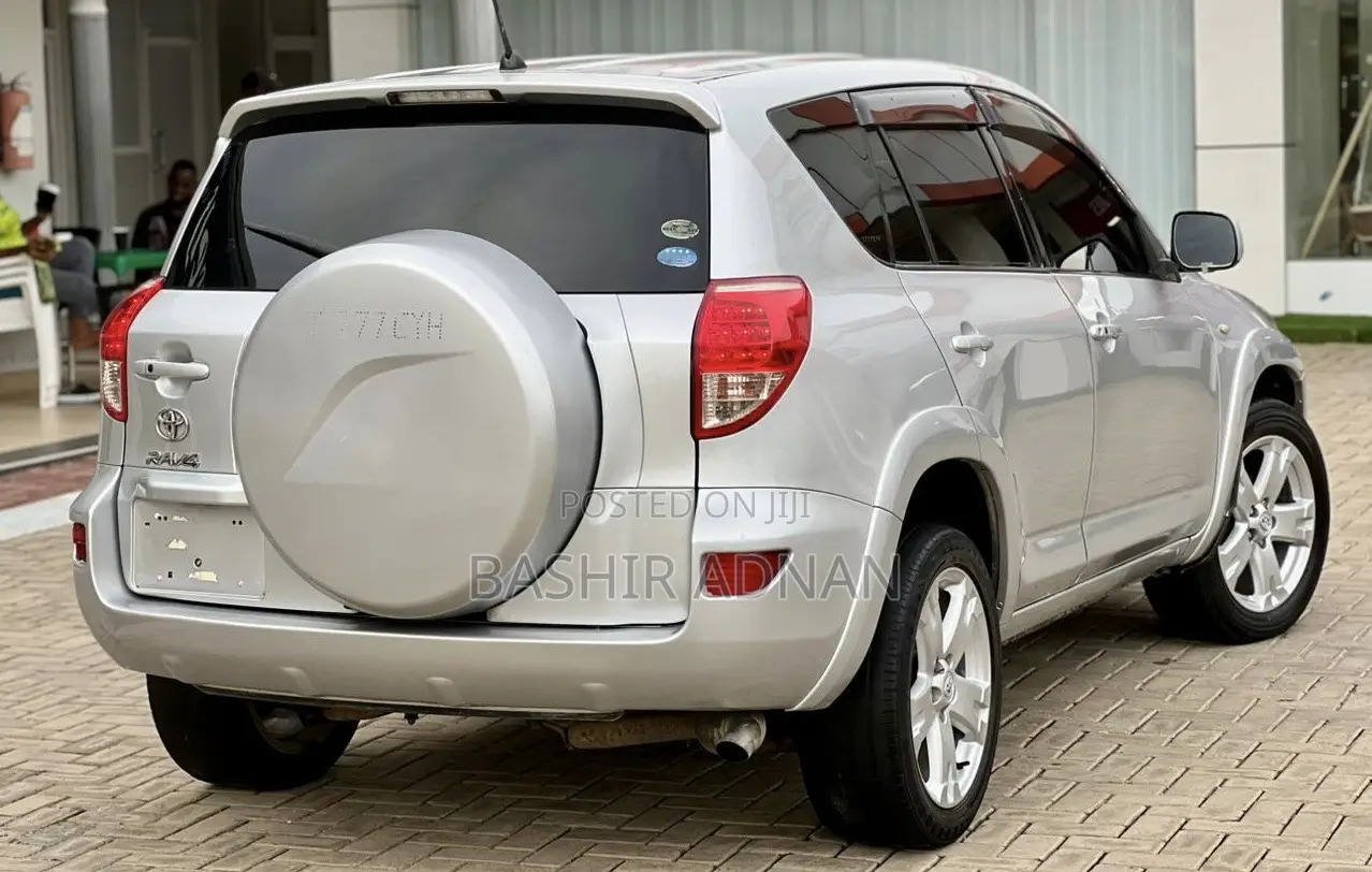 Toyota RAV4 2006 Silver