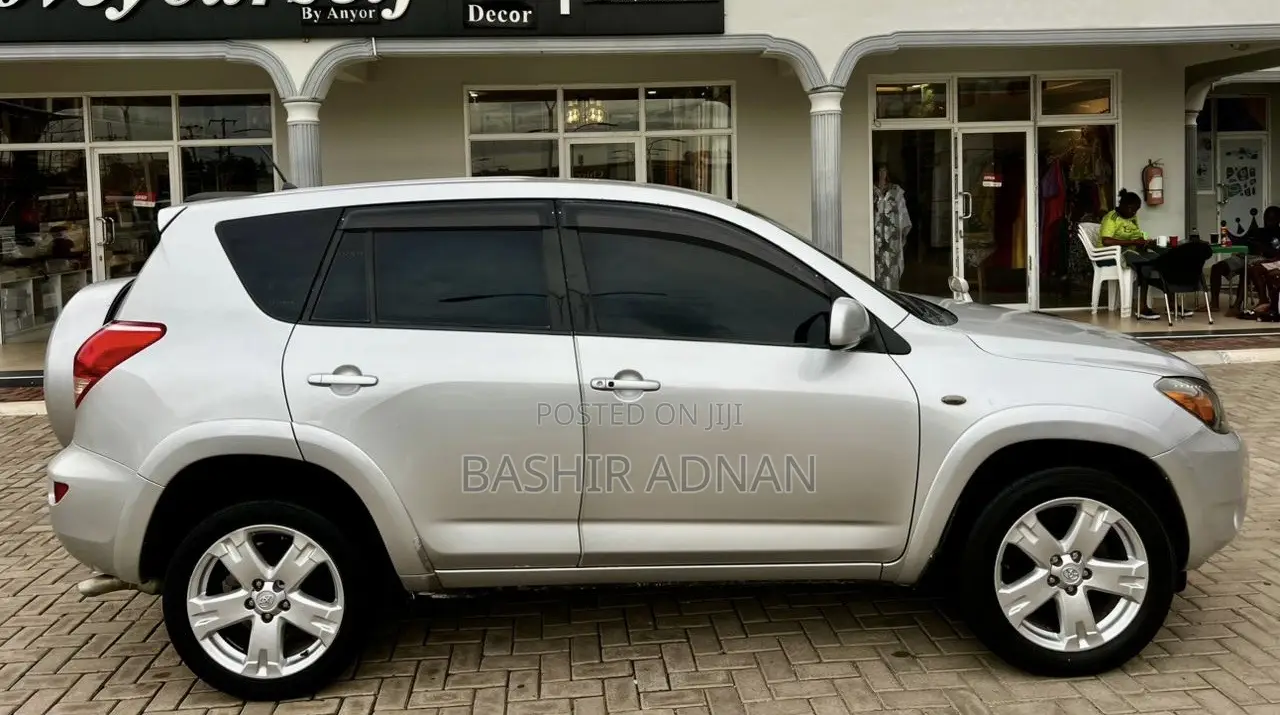 Toyota RAV4 2006 Silver