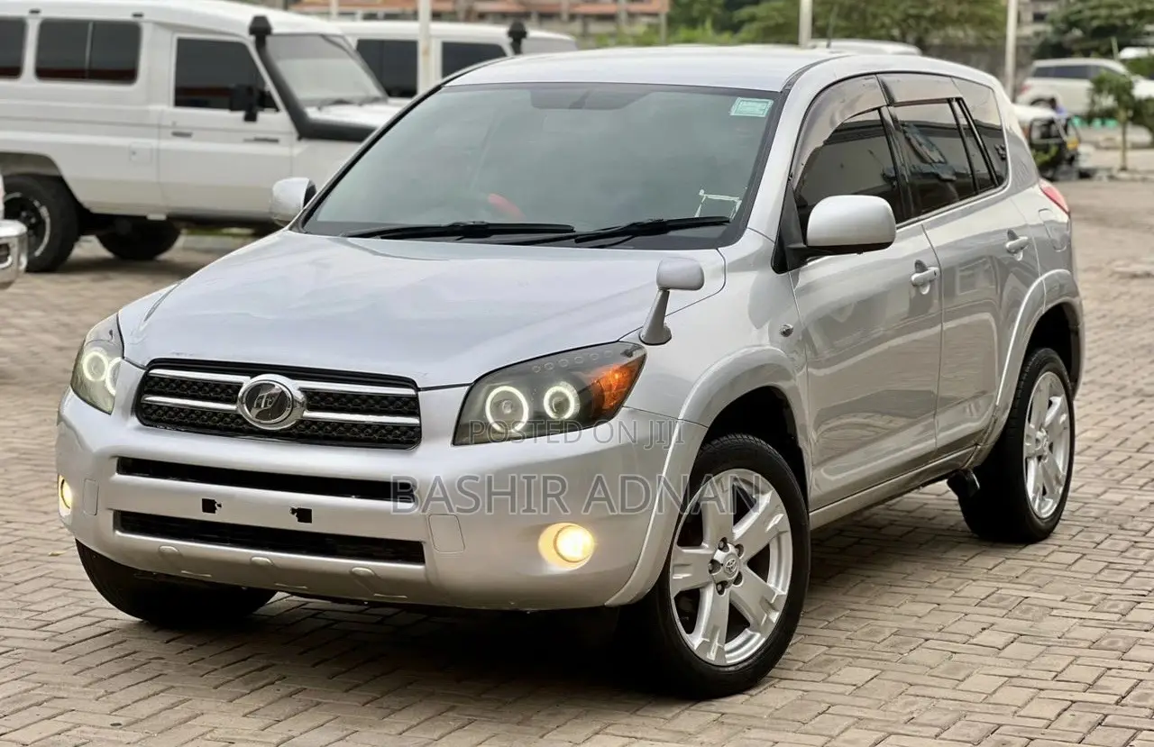 Toyota RAV4 2006 Silver