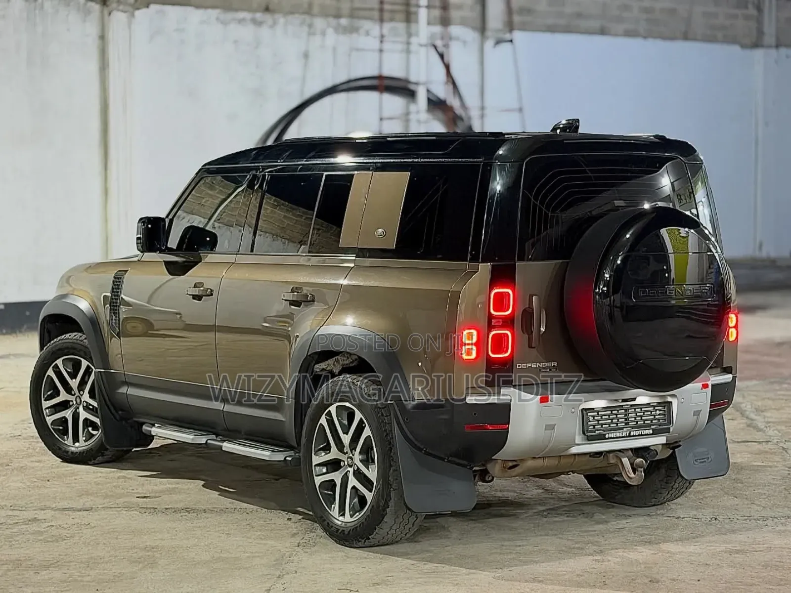 Land Rover Defender 2021 Brown