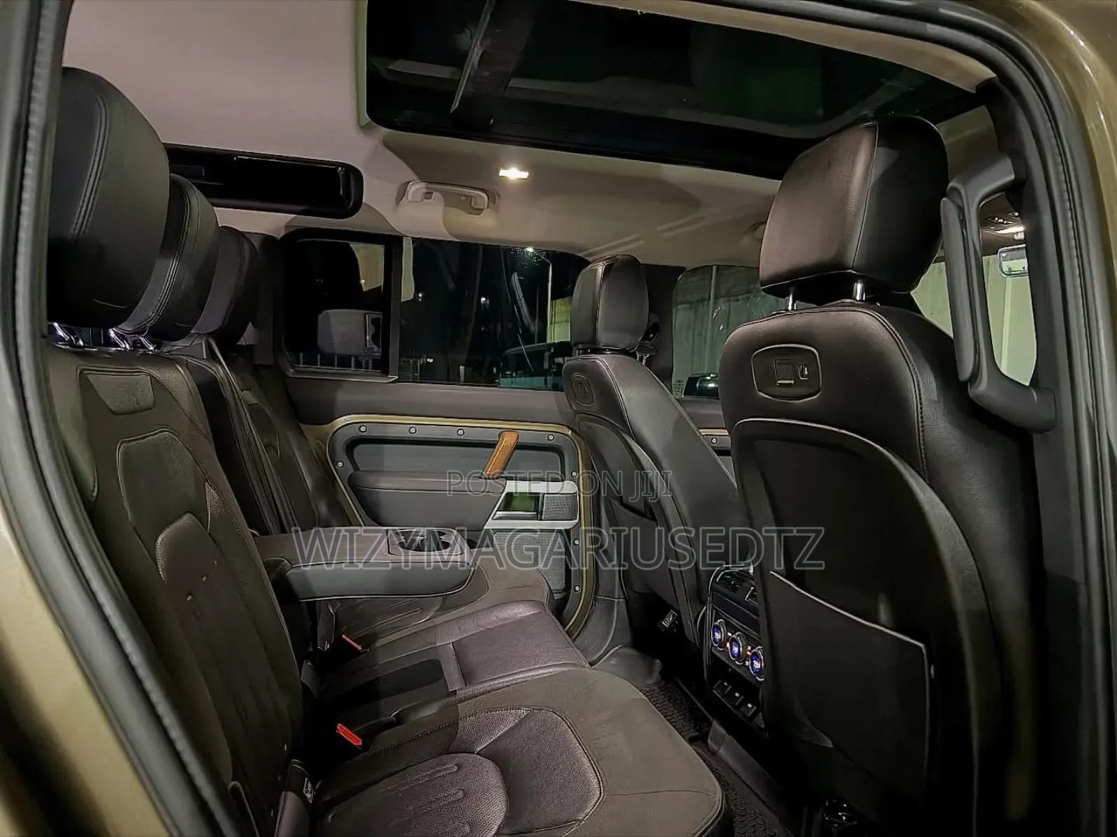 Land Rover Defender 2021 Brown