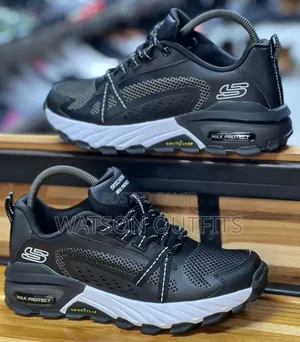 Sketchers Original Brand New Men's Leather Shoes