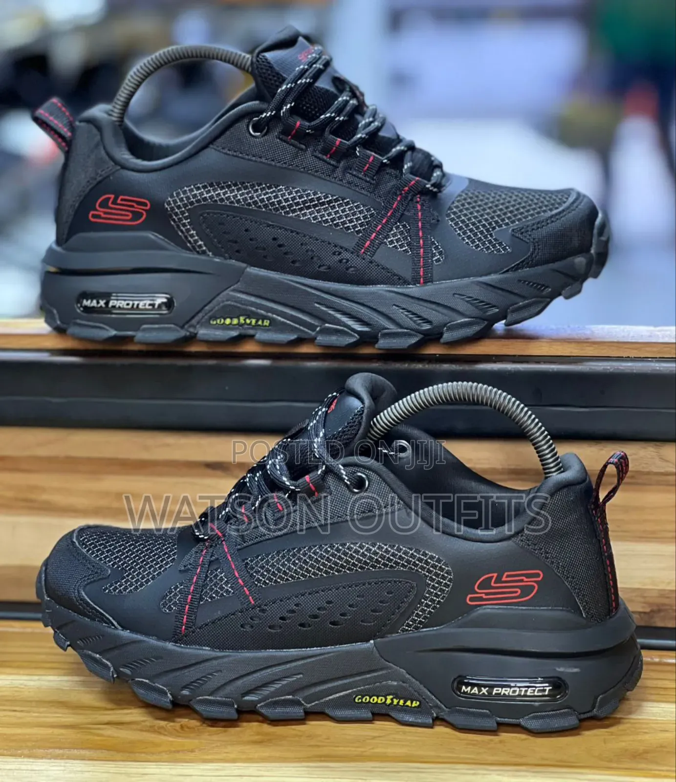 Sketchers Original Brand New Men's Leather Shoes