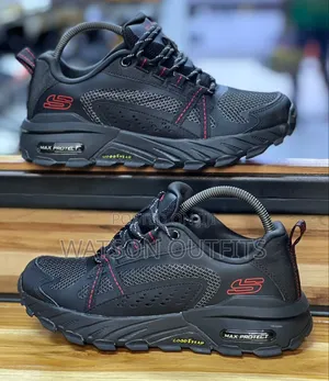 Sketchers Original Brand New Men's Leather Shoes