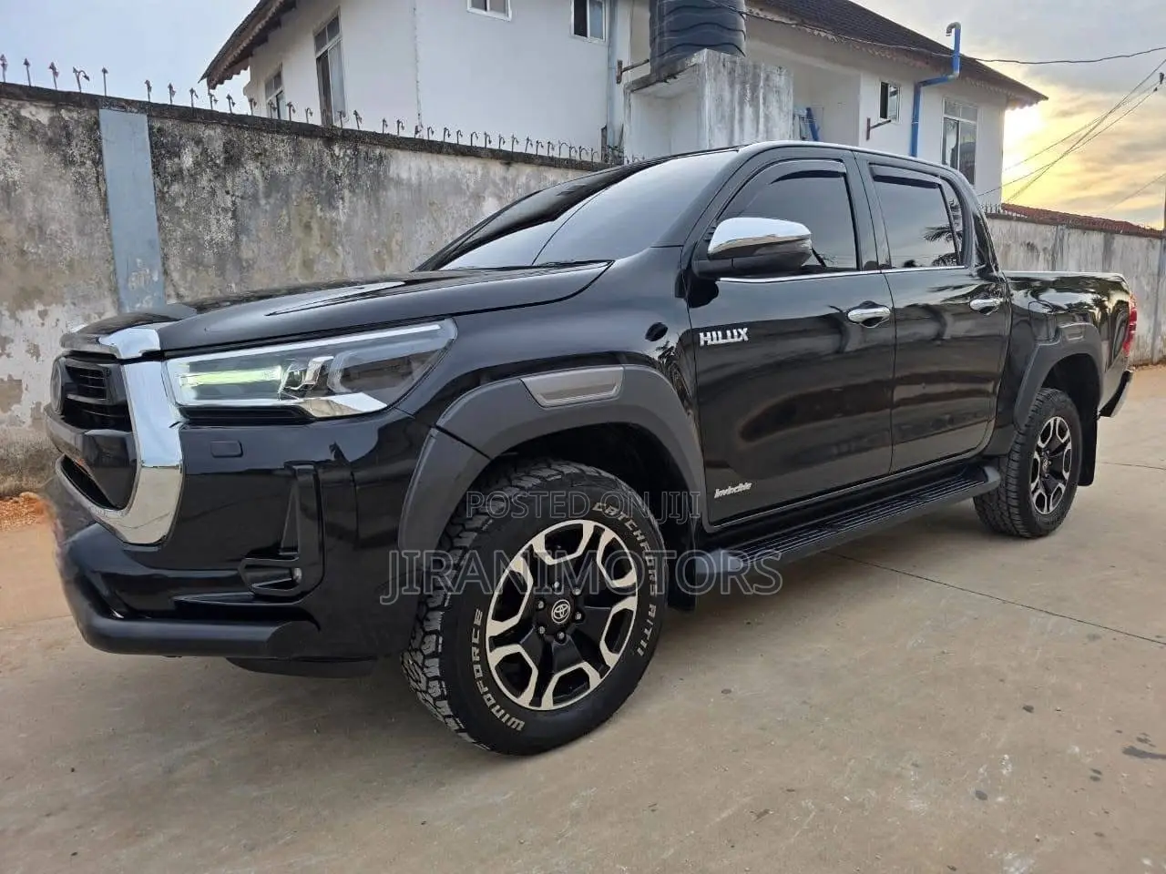 Toyota Hilux Revo Double Cab Deisel 2.8 AWD 2022 Black