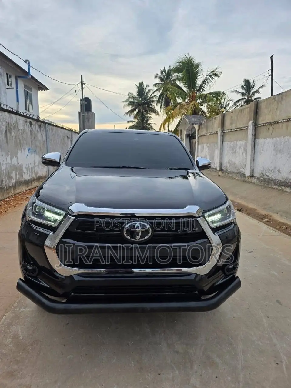 Toyota Hilux Revo Double Cab Deisel 2.8 AWD 2022 Black