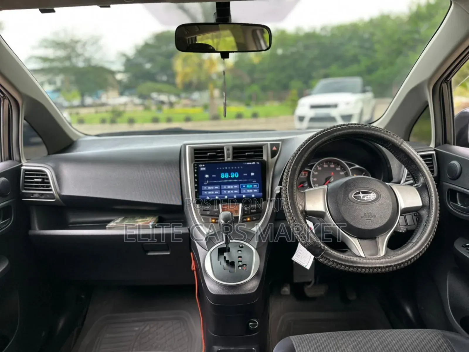 Subaru Trezia 2011 Black